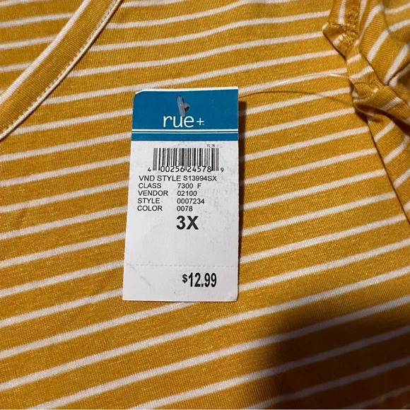 Rue + Favorite Relaxed Tee Size 3X - Picture 4 of 5